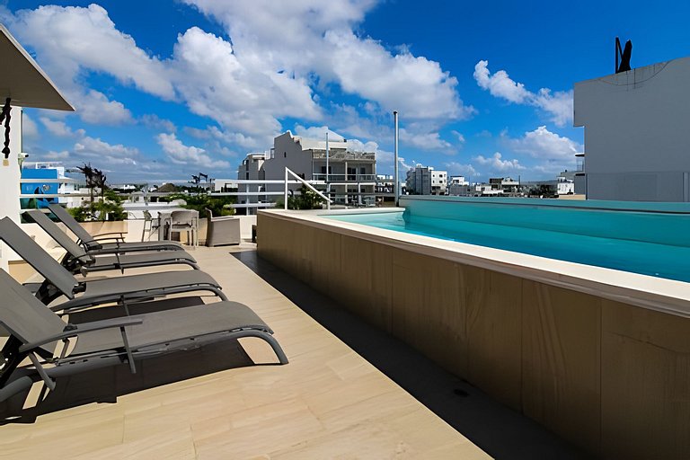 Retraite Oasis Bleue au Bord de la Piscine