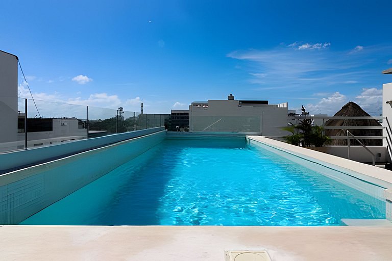 Blue Oasis Retreat by the Pool