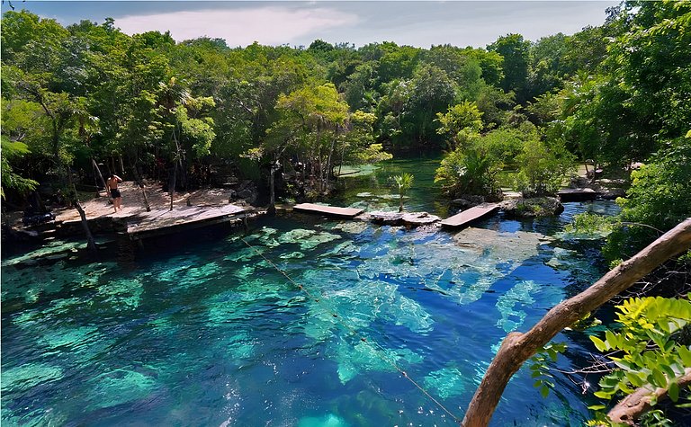Villa de Lujo 3 Hab | Pádel • Piscina • Parque