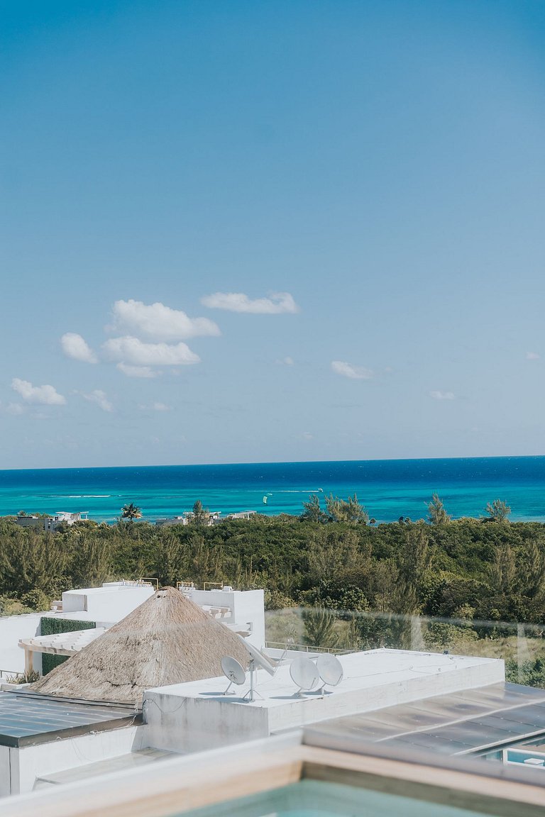 Nativo PDC Luxury Ocean View Jacuzzi on balcony