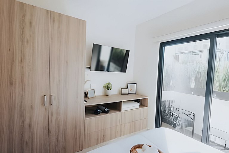 7 min plage 1 chambre Rooftop piscine jacuzzi