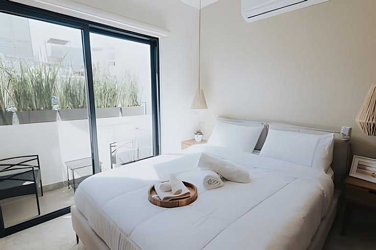7 min plage 1 chambre Rooftop piscine jacuzzi