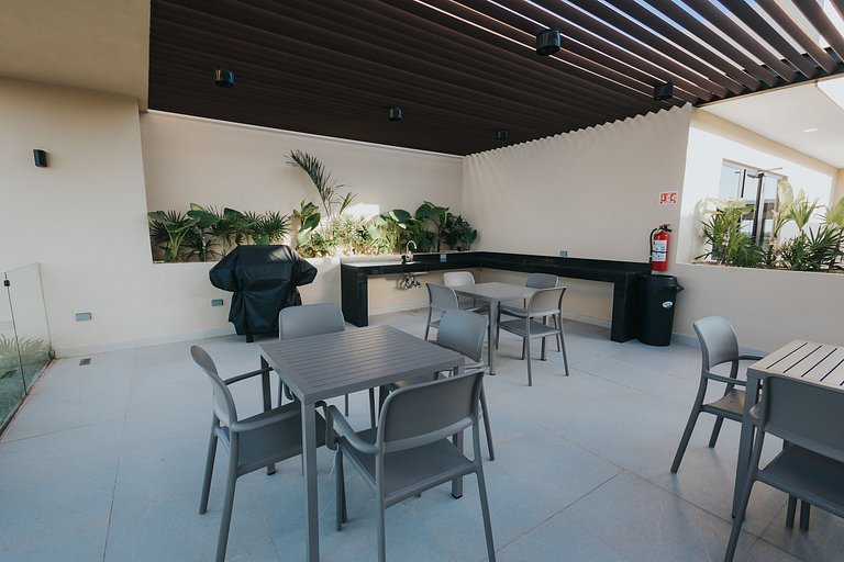 Studio Luxe Rooftop Piscine Proche de la plage