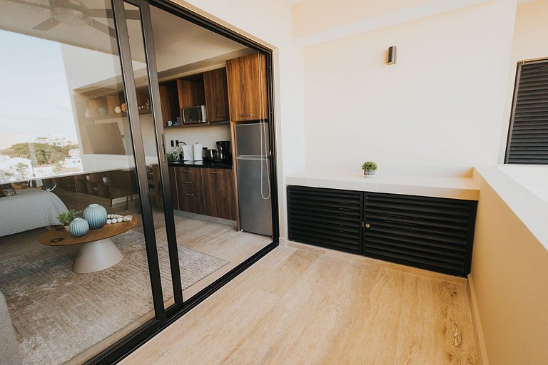 Studio Luxe Rooftop Piscine Proche de la plage