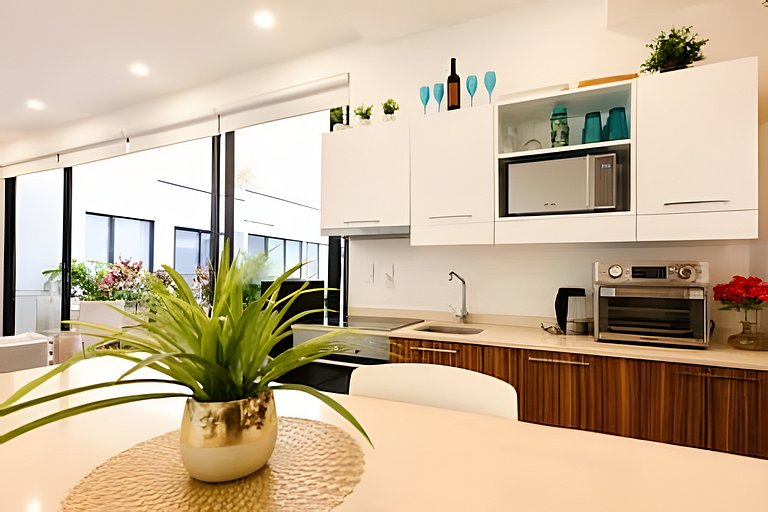 1BDR Penthouse perfect location PDC & private pool