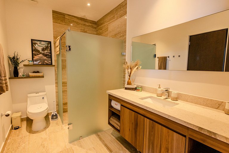 Ceiba 25 | 2BR, 3 beds, pool, gym, laundry
