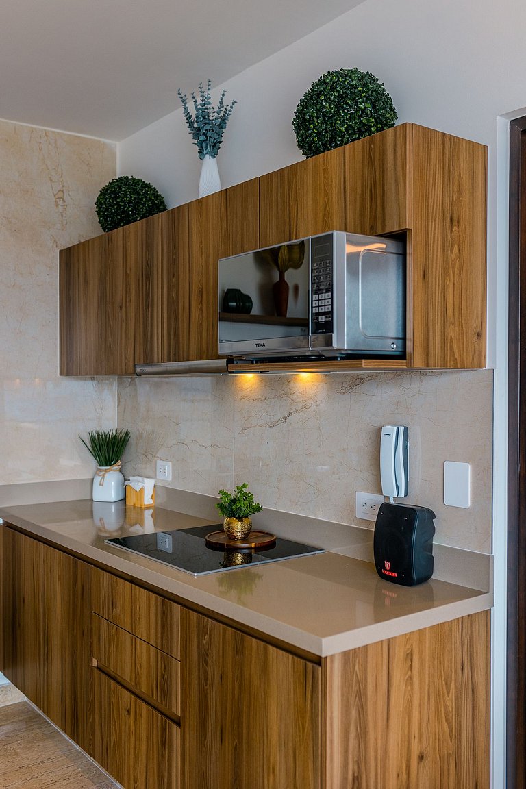 Ceiba 25 | 2BR, 3 beds, pool, gym, laundry