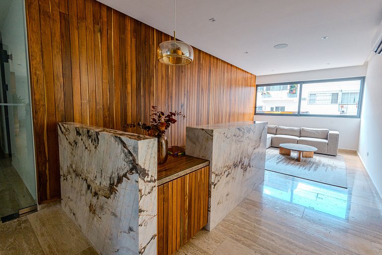 Ceiba 25 | 2BR, 3 beds, pool, gym, laundry