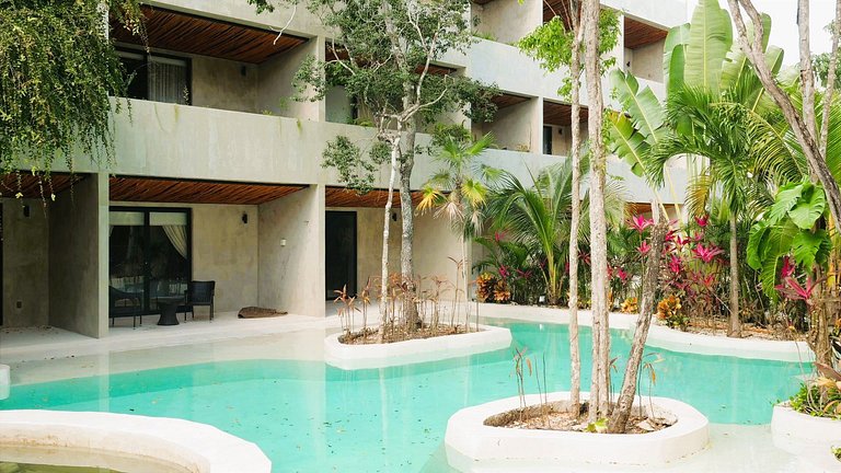 Estudio moderno con acceso a la Piscina