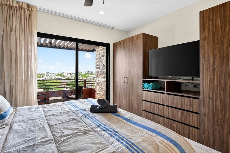 Luxury 2BR Condo | Private Rooftop + Private Pool