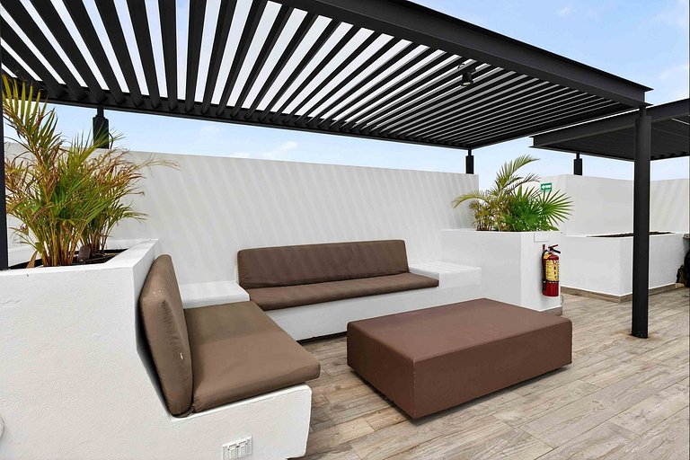 Luxury 2BR Condo | Private Rooftop + Private Pool