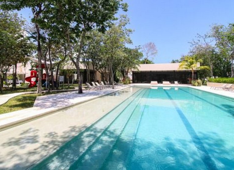 Luxury 3BR Villa | Private Pool • Padel Kids Area