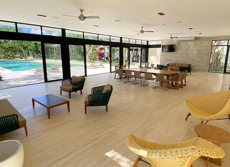 Villa de Lujo 3 Hab | Pádel • Piscina • Parque