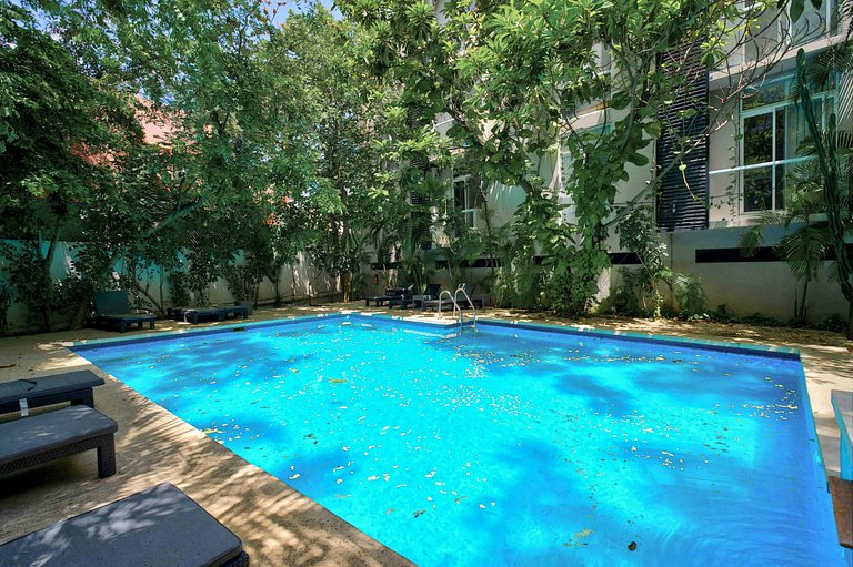 Riviera Tower | 2 Hab Moderno • Piscina y Nature