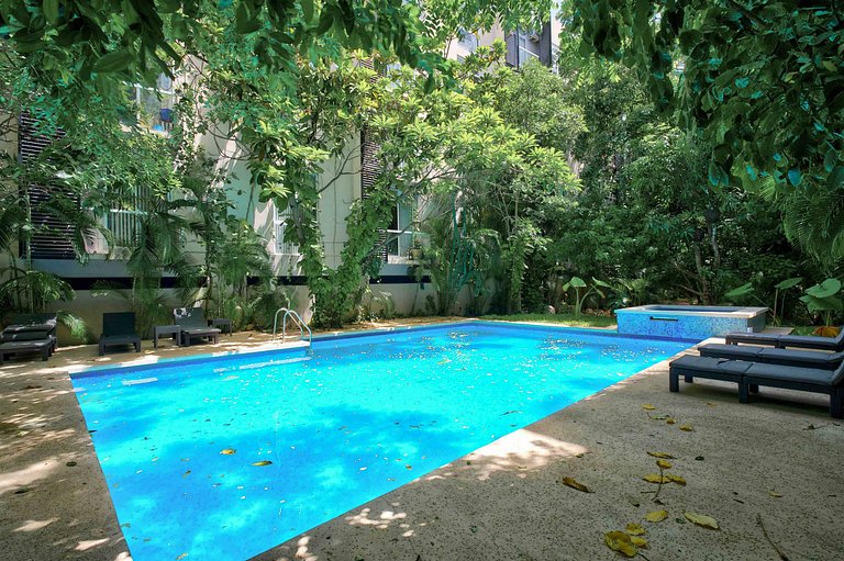 Riviera Tower | Modern 2BR • Pool & Nature