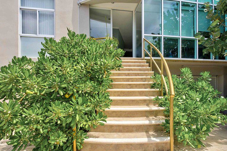 Riviera Tower | Modern 2BR • Pool & Nature