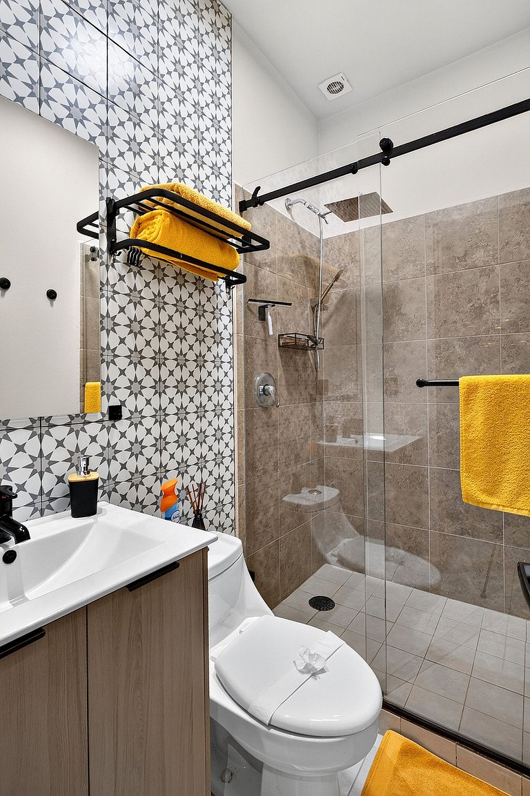 Riviera Tower | 2 Hab Moderno • Piscina y Nature